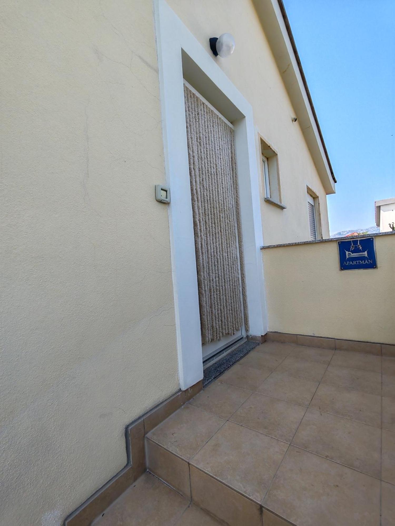 Apartman Olic Ražanac Exteriör bild
